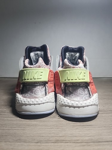 Nike Huarache Run SE GS "Doodle" Schuhe Kind Größe 1Y (6-6,5 Jahre alt) DV2270-100 - Bild 4 von 6