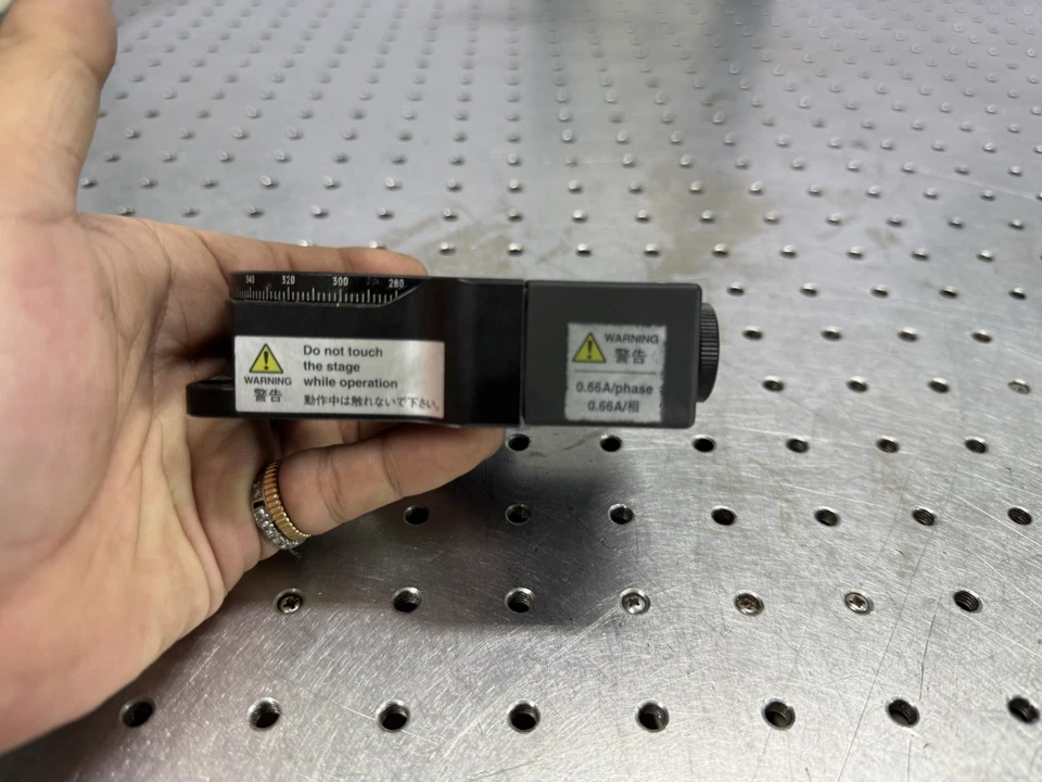 Etapa de rotación motorizada SIGMA KOKI SGSP-60YAW / etapa de guiñada - sin probar, Japón Foto 3 de 4