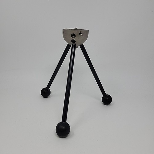 Novoflex Basic Pod Mini Tripod Base with Legs - Picture 2 of 14
