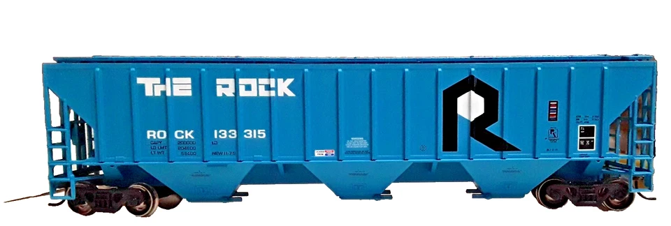 Athearn HO Scale 71699 Rock Island 3 Bay Covered Hopper 133315 (AA-293 - Image 3 of 4