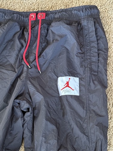 Nike Air Jordan Size Medium Windbreaker Black Sweatpants Joggers - Picture 2 of 10