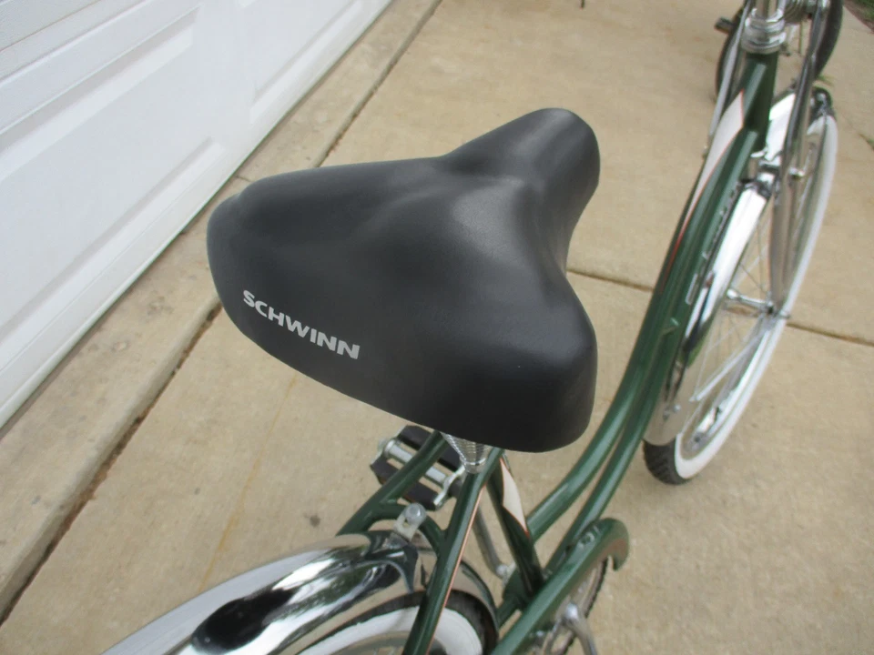 Women's Schwinn 1995 Anniversary Edition Single Speed Classic Cruiser. - Image 4 of 4