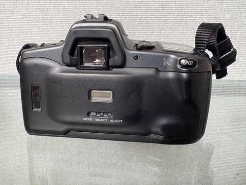 Minolta Maxxum 530si RZ 35mm Film Camera W/AF 35-80mm Zoom Lens, Strap & Case - Picture 6 of 16