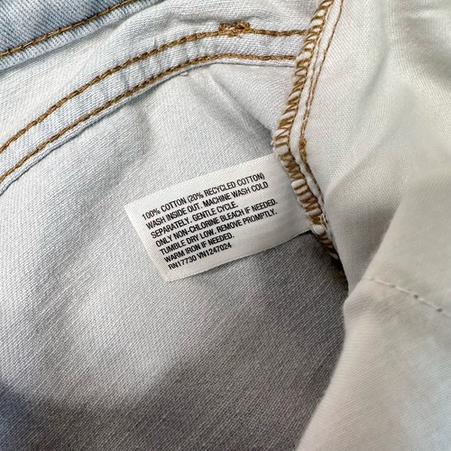 Wild Fable Light Wash Super High Rise Cut-Off Jean Shorts WMNS 16 Distressed Raw - Picture 5 of 6