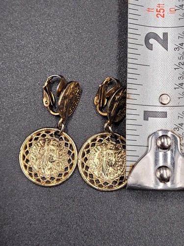 Roman Coin Earrings Gold Tone Drop Clip On Horse Soldier Vintage - Bild 2 von 5