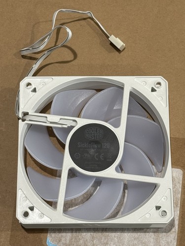Cooler Master SickleFlow 120 Fan Non LED 650-1800RPM 120mm x 25mm - WHITE - Picture 2 of 2