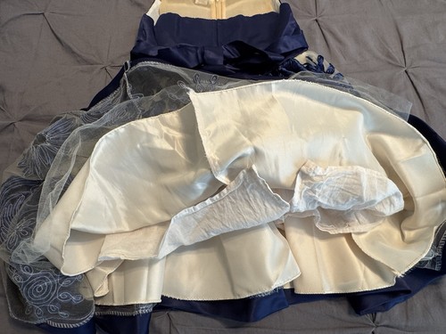 Girls High/Low Navy Dress 3D Flowers With Tulle Size 12 Dance Wedding Church - Picture 3 of 11