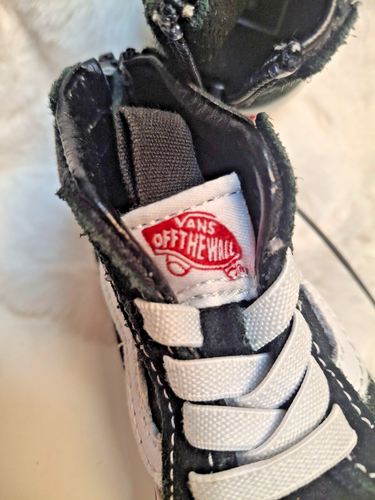 VANS Off the Wall Baby Shoes Black/White Zipped Back Size 2 - Picture 3 of 7