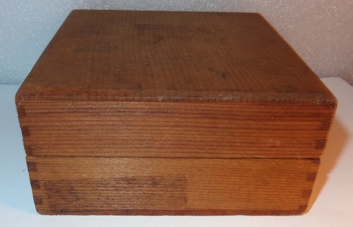 ALTE VINTAGE HOLZ ZIGARREN VITRINE FINGERGELENK KLEIN 5-3/8" x 5" x 2-1/2" - Bild 2 von 11