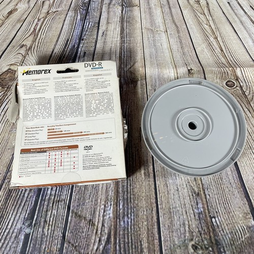 Memorex DVD-R 10 Pack 8X, 4.7GB, 120 min With Cases - Picture 3 of 4