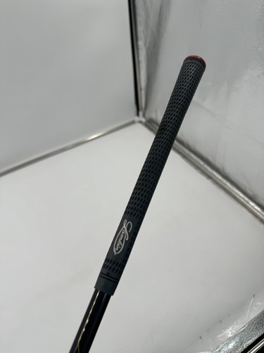 TaylorMade RBZ Stage 2 Tour Rescue 3 Hybrid 18.5* RH in Graphite Stiff - Picture 6 of 6
