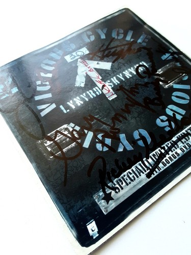Lynyrd Skynyrd Autographed Vicious Cycle CD7 Band Members Rare Collectible - Picture 3 of 6