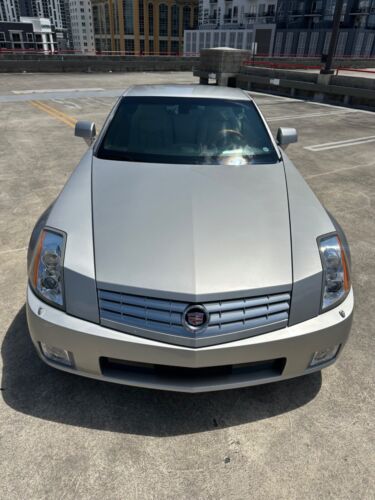2006 Cadillac XLR - Picture 11 of 40