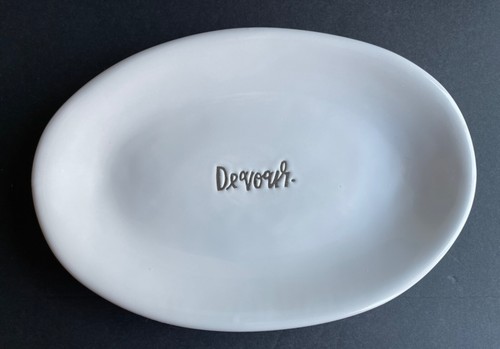 Rae Dunn Oval Plates Bicycles His and Hers Nourish Devour BUNDLE and SAVE Pre # - Bild 24 von 25