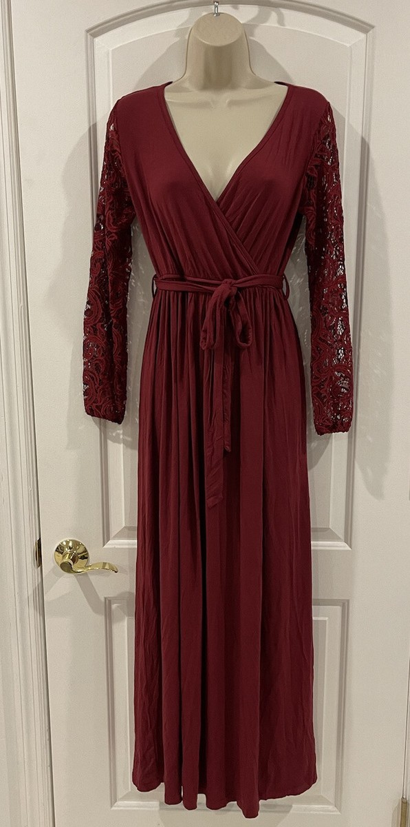 open lace back dress Brysalis Long Sleeve Lace Maxi Dress – Mew Mews main image 0