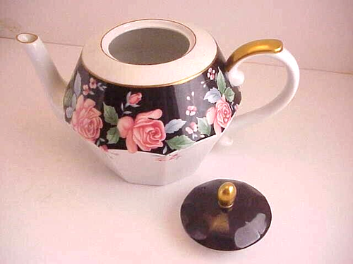 Vintage Japan Gear Arita Porcelain Teapot Victorian Garden Flower Pink Roses - Picture 6 of 11