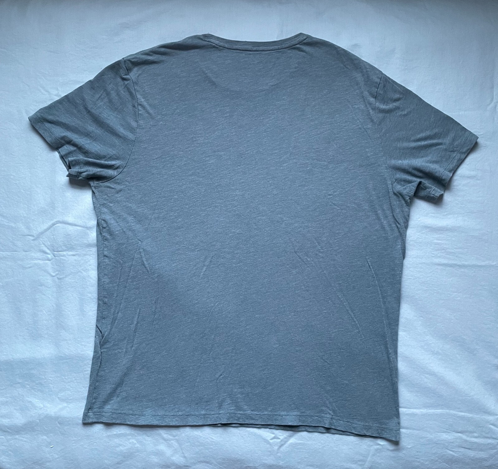 Picture 2 of 8