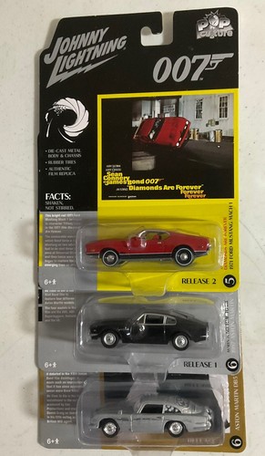 13 Car LOT OF HOT WHEELS AND OTHER PREMIUMS - Picture 6 of 6