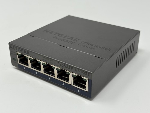 NETGEAR ProSafe Plus 5-Port Gigabit Ethernet Switch w/ Power Adapter - GS105Ev2 - Picture 2 of 13