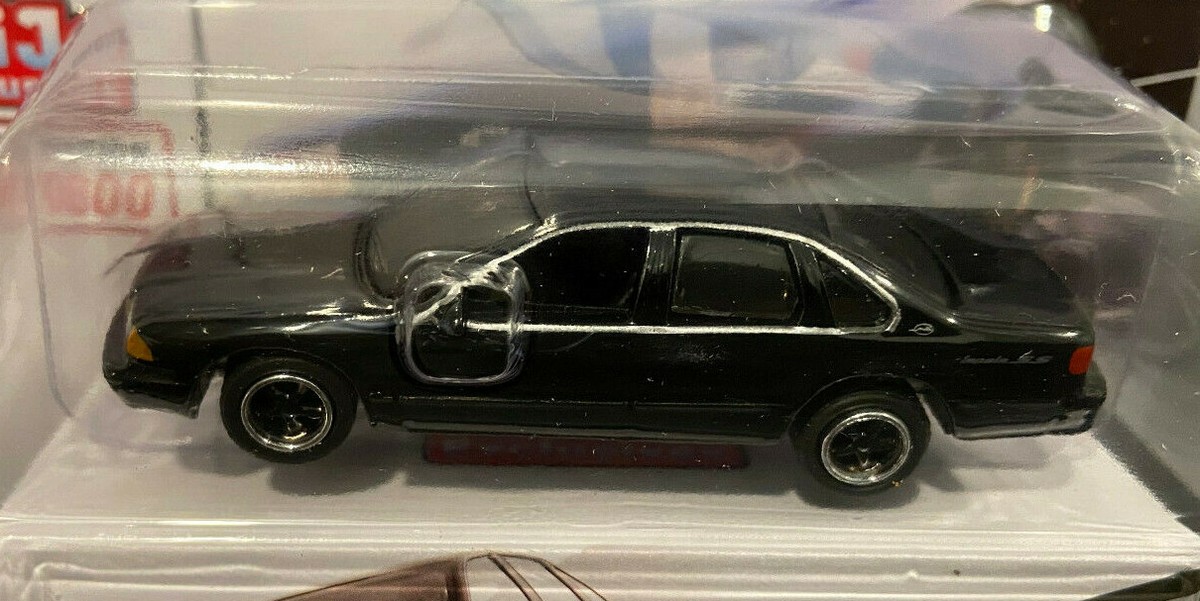 Johnny Lightning 1996 Chevy Impala SS 1/64 Diecast Chase Car