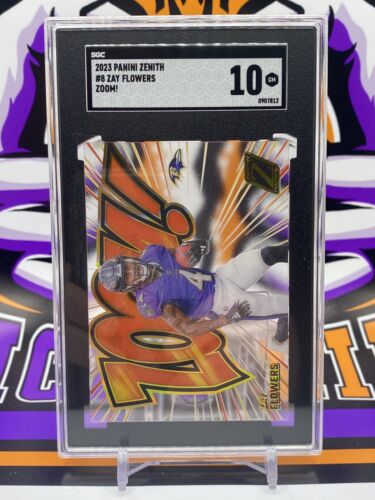 CASE HIT! - GIOCO PERFETTO COME NUOVO 10 - FIORI DI ZAY RC - ZOOM! - Panini 2023 Zenith RAVENS SGC - Foto 4 di 7