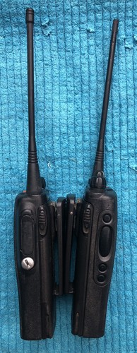 Radio UHF GP340 Motorola Radio UHF, ładowarka akumulatorów x 2 - Zdjęcie 3 z 9