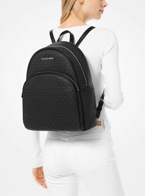 marc jacobs the large backpack