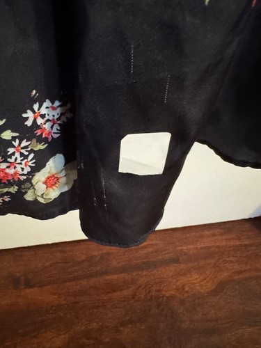 Women "IEENA " black, floral, long sleeve long gown. Size 6. Prev. Owned - Picture 4 of 5