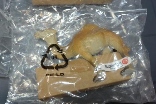 3 Schleich DROMEDARY CAMEL FEMALE One Hump Figure 1991 Wildlife Retired 14082 - Picture 2 of 6