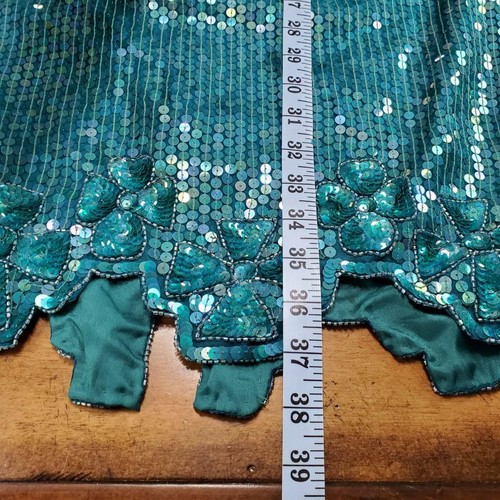 Abito da cocktail anni 80 VINTAGE XS Bodycon verde orlo smerlato formale paillettes perline - Foto 7 di 10