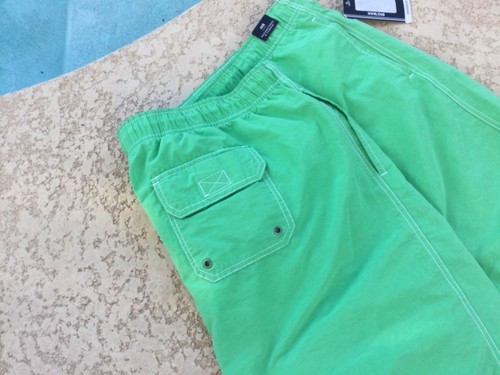 TRAJES DE BAÑO ROUNDTREE & YORKE VERDE LIMA PARA HOMBRE 4XB NUEVOS - Imagen 2 de 2