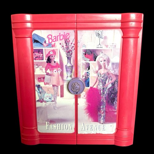 RARE 1997 BARBIE FASHION AVENUE CASE STORAGE WARDROBE CLOSET COLLECTIBLE