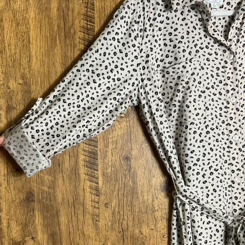Neu ohne Etikett Mud Pie Mel Leopard Button-Down-Kleid, Small, optionale Riegelärmel - Bild 8 von 15