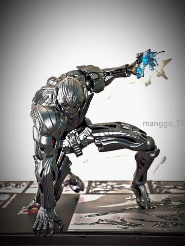 Amazing Yamaguchi Kaiyodo Ultron Action Figure Model Toys Boxed Collectible New - Bild 21 von 22