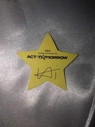 2025 VIP TXT Tomorrow x Together ACT: THE STAR CHAPTER US TOUR Confetti CHICAGO