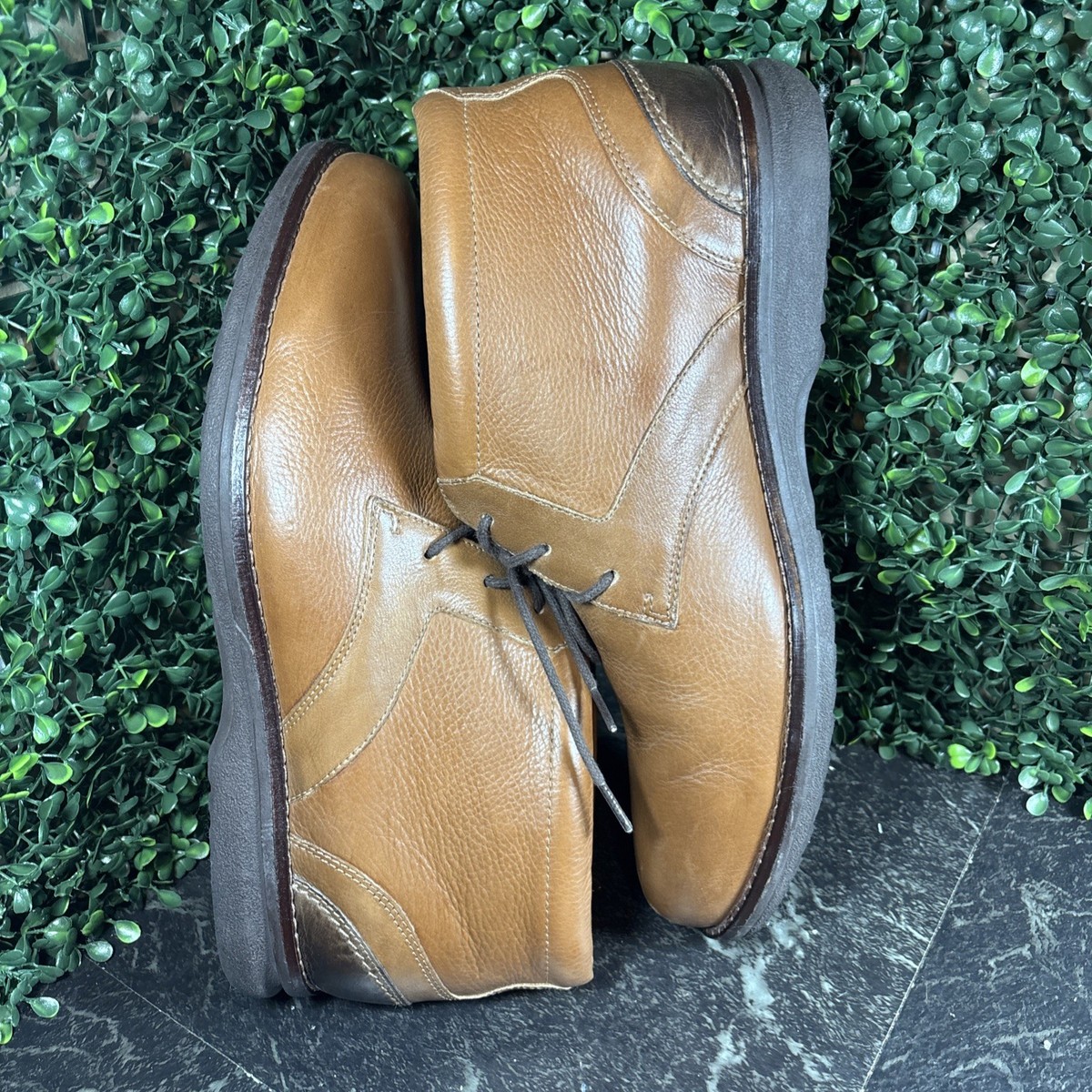 Rockport Chukka Boots Mens Size 11 W Brown Leather Lace Up  display picture 1