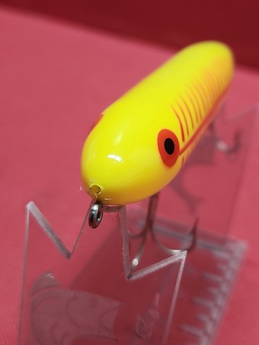 Original Heddon Zara Spook SEÑUELO DE PESCA "Amarillo/Rojo" Shore Minnow ¡Color RARO! - Imagen 5 de 11