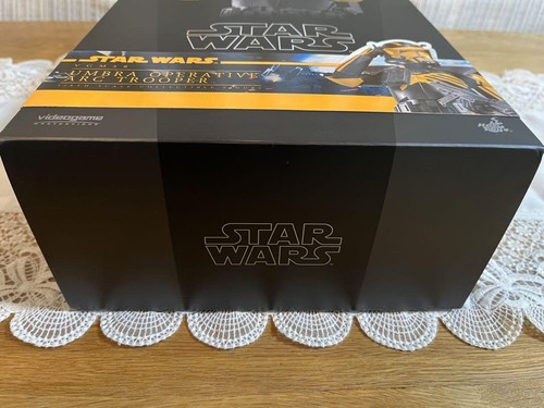 Umbra Operative Arc Trooper VGM58 Star Wars Hot Toys Action Figure From Japan - Picture 8 of 16
