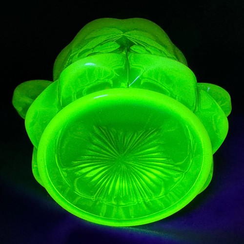 Uranium Glass Mosser Vaseline Cherry & Cable Creamer & Sugar Set Opalescent Glow - Picture 17 of 24