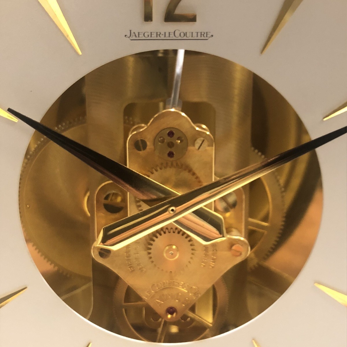 P*t様 Jaeger-leCoultre Atmos機械式置時計 ゴールド Jaeger LeCoultre Atmos Perpetual Motion Atmospheric Gold