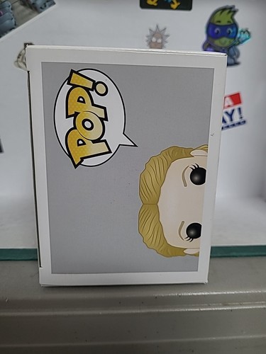 Funko Pop! Disney Alice Through The Looking Glass Alice Kingsleigh #180 Figure - Picture 5 of 10
