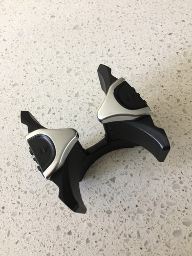 2013-2018 MERCEDES 550SL-Class R231 CENTER CONSOLE CUP HOLDER A231 810 00 13🟠 - Picture 13 of 18