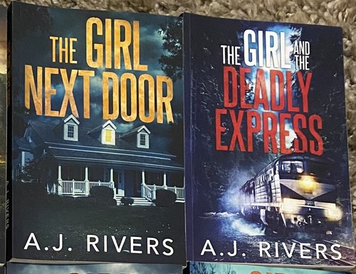 A.J. Rivers Emma Griffin Mystery Series Lot of 12 “The Girl” Softcover Books Set - Foto 9 di 15