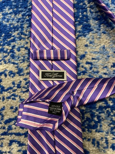 Corbata Tom James Lavender rosa blanco sesgo a rayas 100 % seda - Imagen 4 de 4