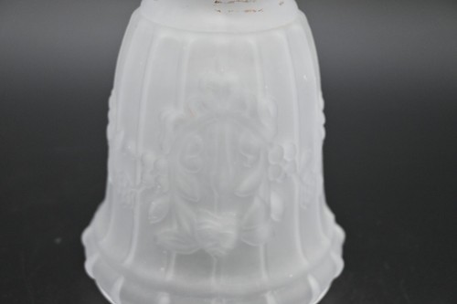 Vintage . Lampenschirm Lampenschirm Milchglas geprägt floral Stil - Bild 2 von 9