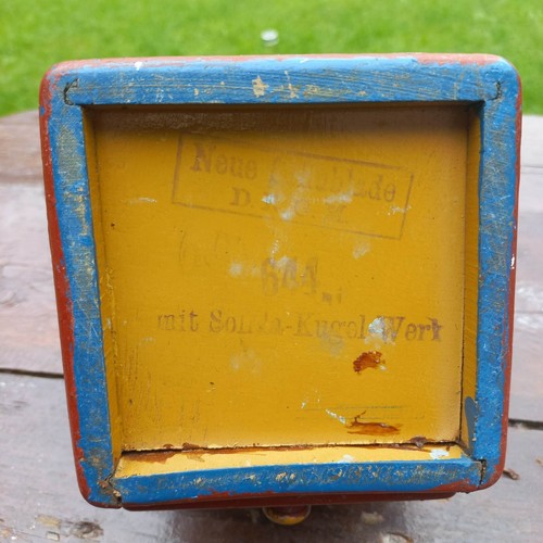 Molinillo de café de madera alemán vintage pintado a mano - Imagen 11 de 12
