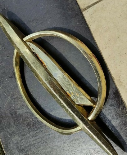 Fits For Opel Admiral or Kapitan 38-63 metal emblem LOGO collectable rare - Bild 4 von 12