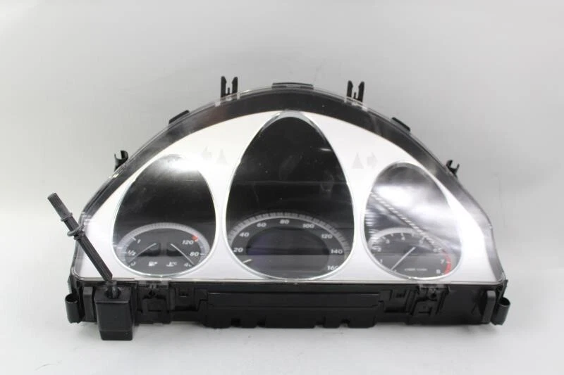 Speedometer 52K Miles 204 Type C350 MPH Fits 2011 MERCEDES C-CLASS OEM #31035 - Image 2 of 4