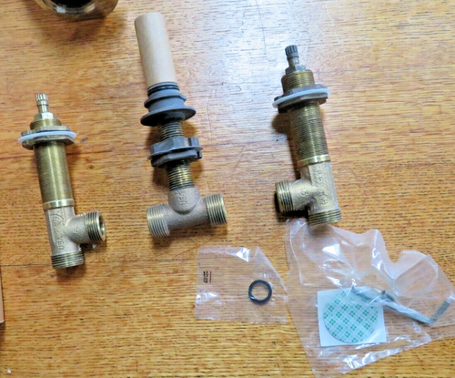 Juego de bañera romana Price Pfister LATÓN MACIZO D06-COXC SIN USAR vintage años 90 sin perillas - Imagen 7 de 14