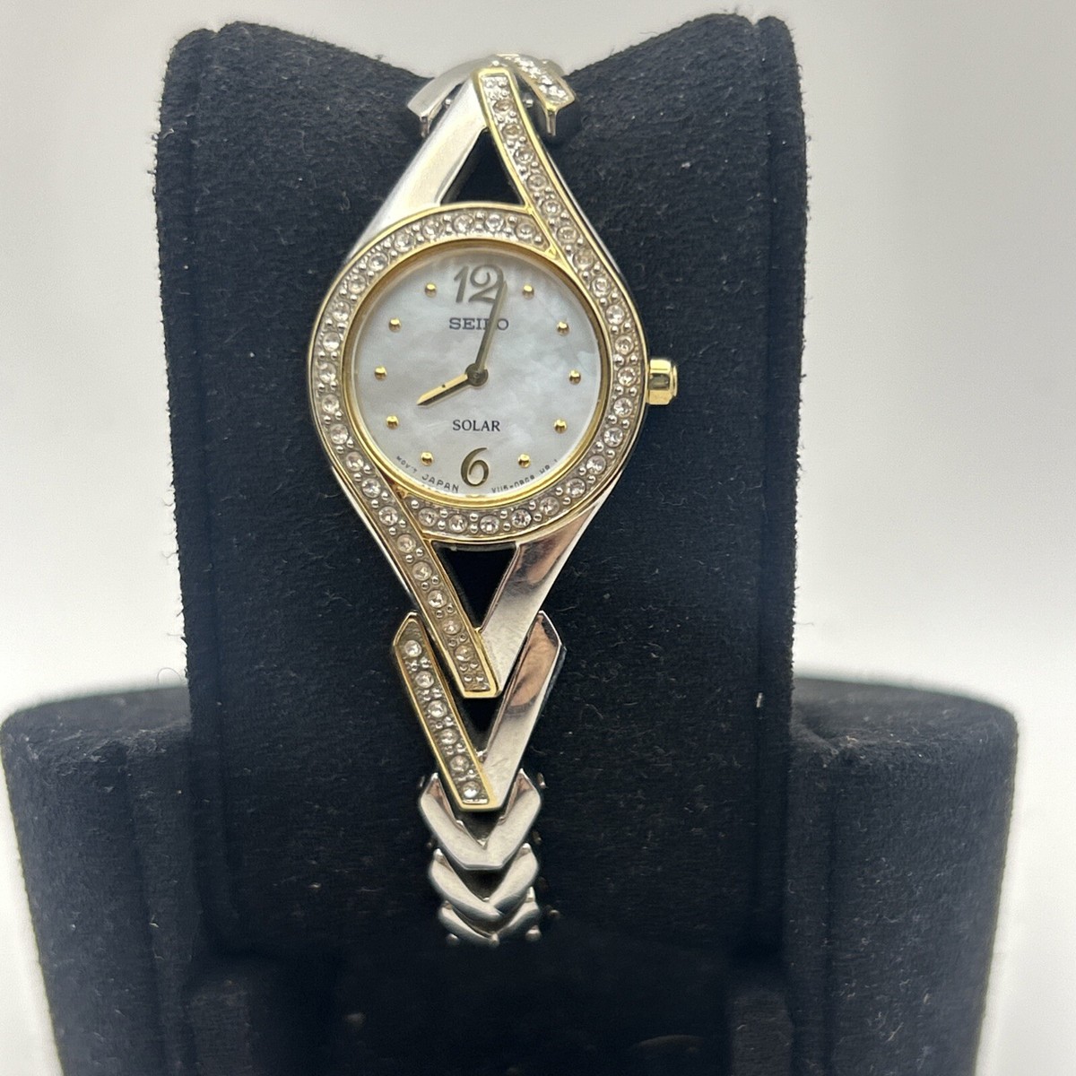 美品 希少品】3057 SEIKO レディース腕時計 SOLAR ゴールド 金